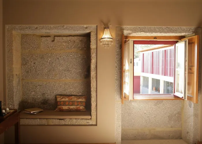 Casa Lata - E Enoturismo Feriegård Amares