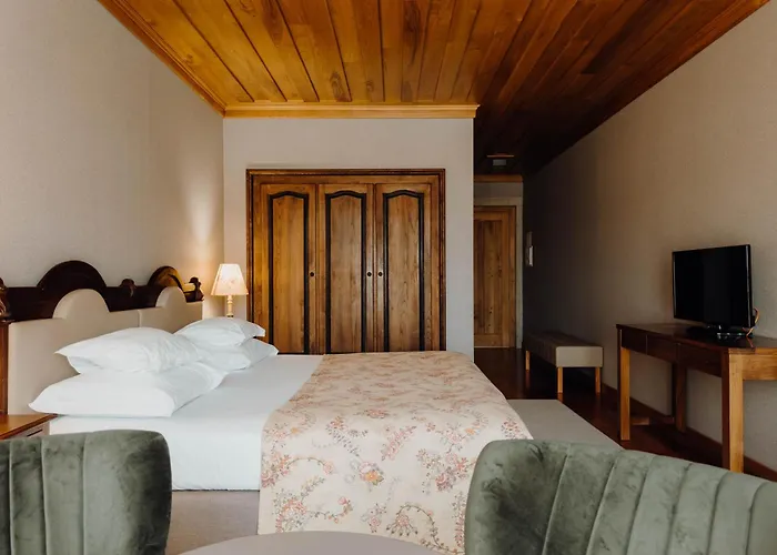 Casa Lata - E Enoturismo * Amares